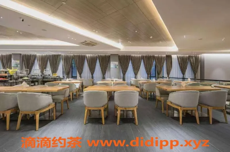 广州楼凤-广州白云优质95后按摩套餐，618起588元