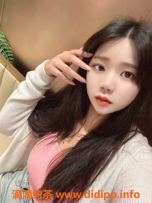 深圳楼凤-福田性感大胸小奶酪，23岁160cm，700元体验