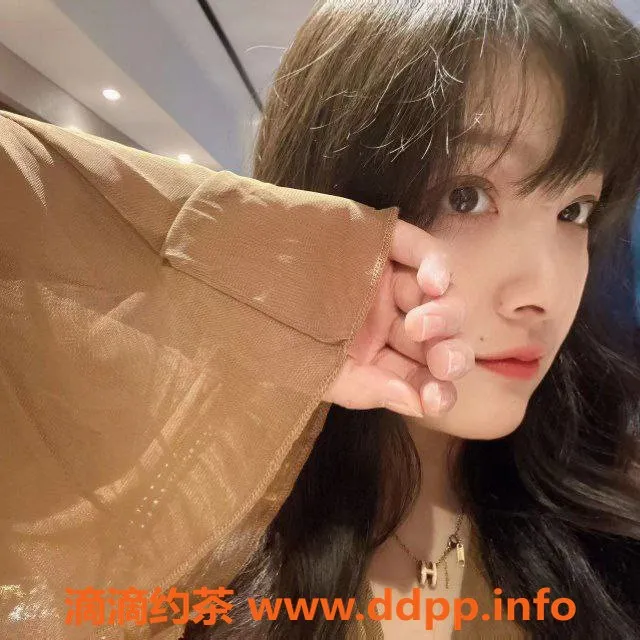 北京楼凤-昌平小汉堡：26岁微胖美媛，价格800/P起