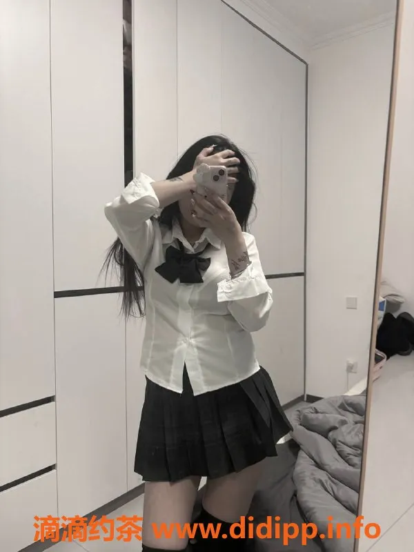 成都楼凤资源信息,成华区嫩妹婷婷，19岁165cm，600元超值体验