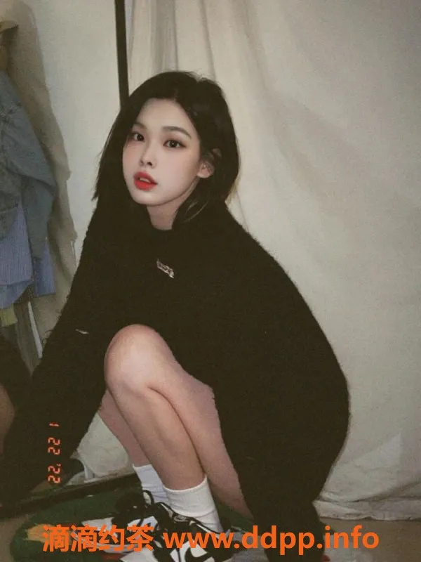 成都楼凤-成都乐乐儿，20岁嫩妹，颜值9分，陪洗服务推荐！