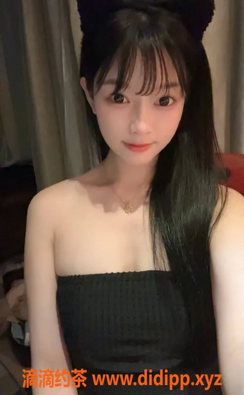 上海楼凤-闵行七七，身高165，体重45，价格1400P，服务优质