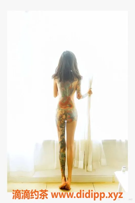 北京楼凤-通州新光大中心美丽短发妹子视频认证