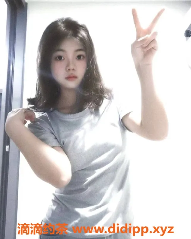 广州楼凤资源信息,佛山小七蛇吻，停车600起，服务一流！