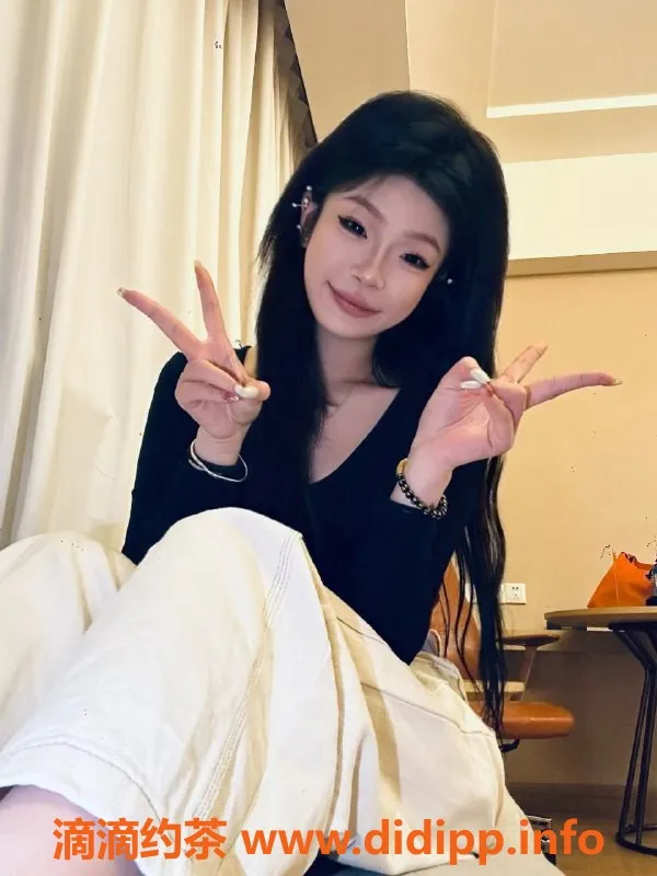 广州楼凤资源信息,佛山南海#CC蛇吻，价格700起，服务超赞！