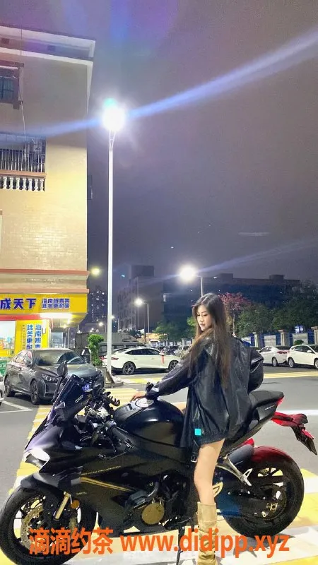 广州楼凤-天河米苏 课费700p/1300pp 服务优质