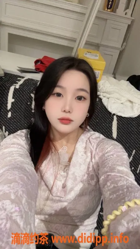 广州楼凤-天河嫩妹伊一，700元视频验证服务