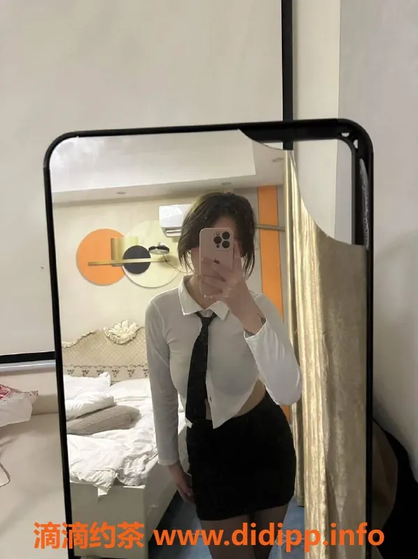 广州楼凤-天河地区小莹，600元私教课程，体验服务三件套