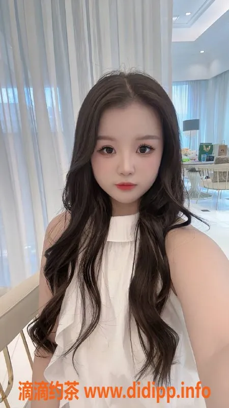 广州楼凤资源信息,黄埔可琪，课费600，服务一流