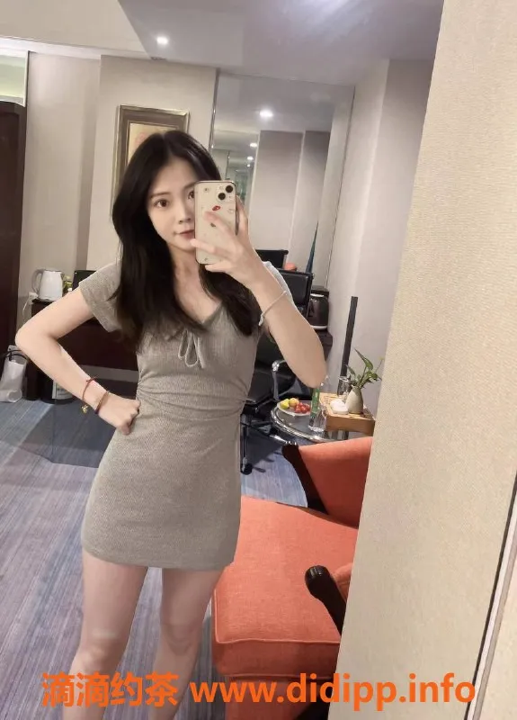 广州楼凤-白云#小妮，嫩妹上门鸳鸯浴，10P超值体验