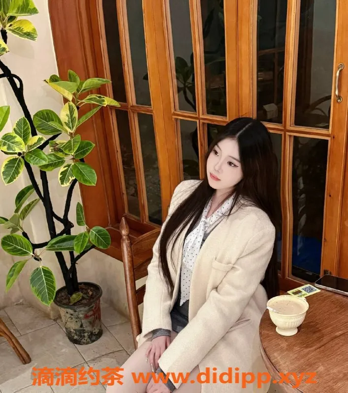 广州楼凤-天河瑶瑶，900元私密服务等你来体验