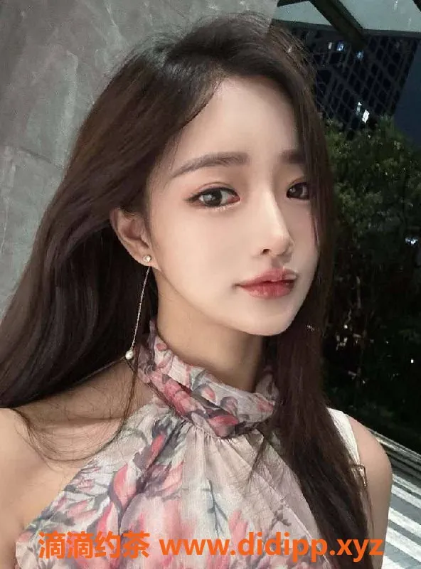 广州楼凤-天河妍希，2400元课费，4800夜陪伴