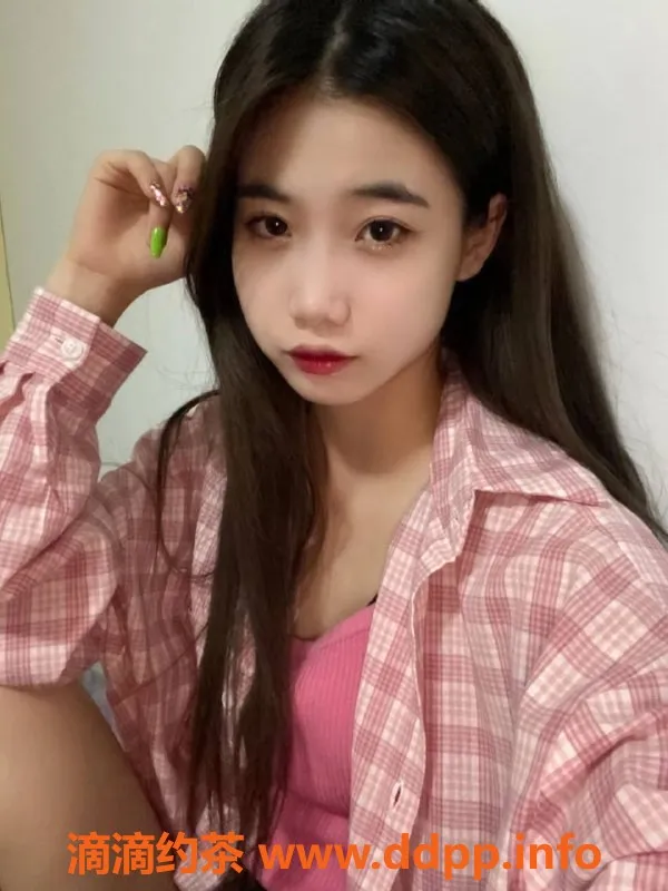 广州楼凤-天河御姐西西，诱惑69p，1000起价！