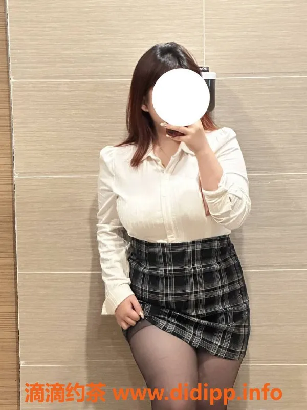 广州楼凤-上门御姐Elena，SM夜课仅需8P