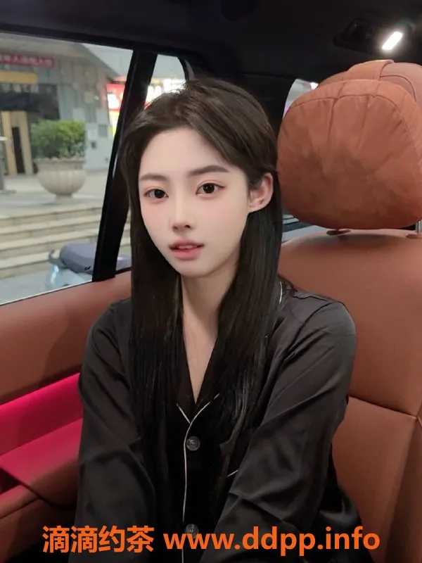 广州楼凤-白云金沙洲林依依，8P嫩妹双飞服务热卖！