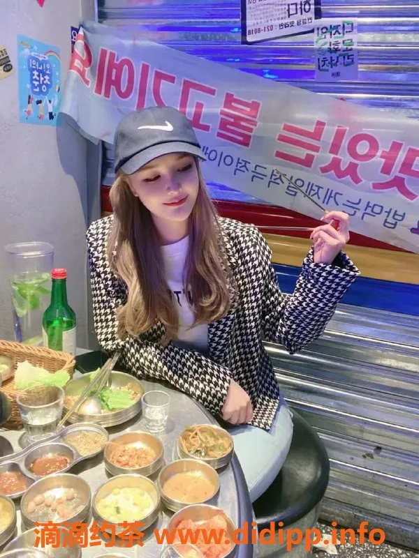 成都楼凤-武侯区西西，颜值高的嫩妹，7p课时费