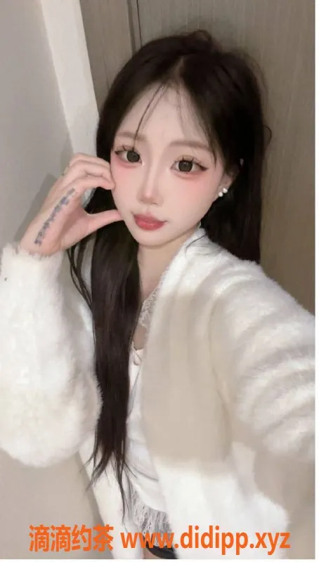 上海上门服务资源信息,静安怡怡，18岁165cm B罩，超值服务