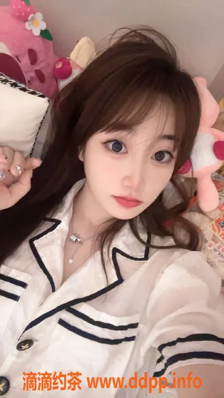 杭州楼凤-萧山嫩妹司纯，1800元享舌吻与鸳鸯浴