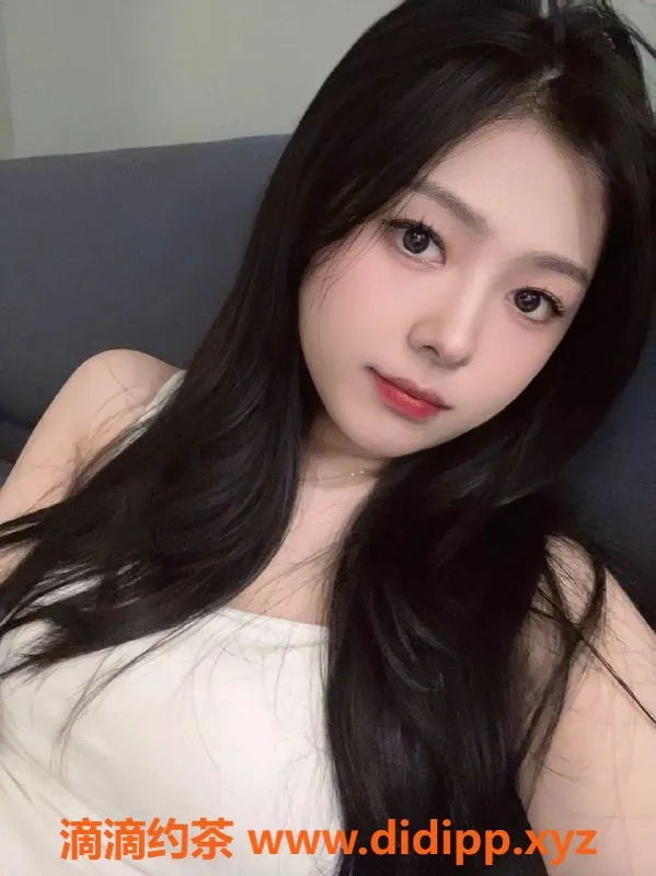 东莞楼凤-小酥，南城新秀，700元起，值得一试！