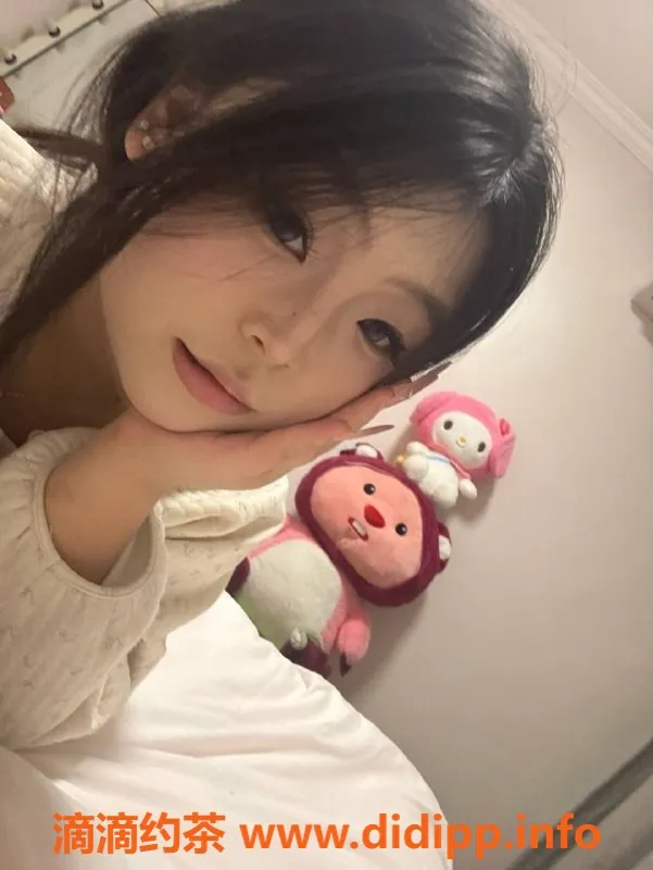 成都楼凤资源信息,成华区兔兔，身高160，体重98，服务优质