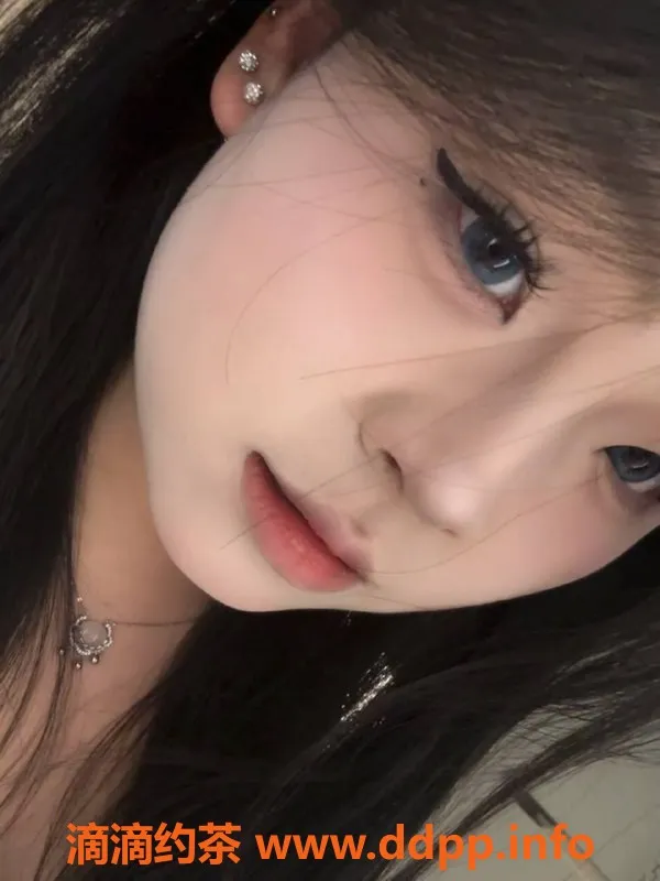 成都楼凤-成华区兔兔，身高160，体重98，服务优质