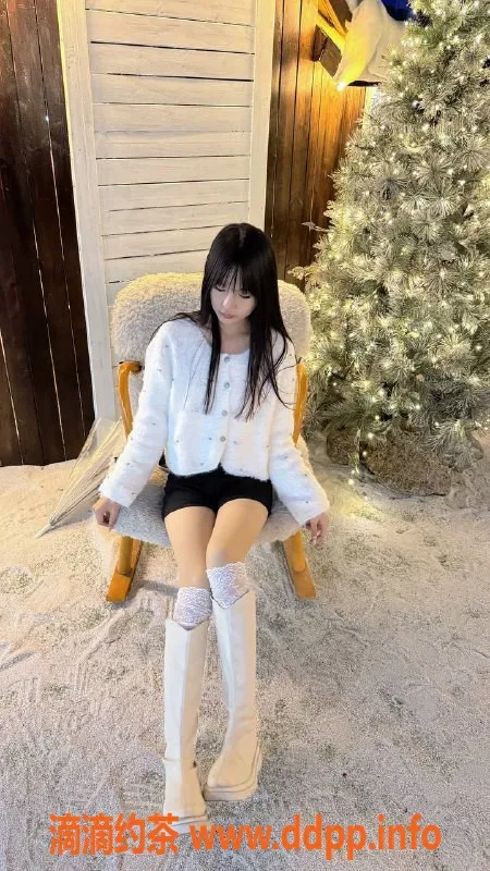 广州楼凤-黄埔嫩妹小雯酱，7P超值体验等你来