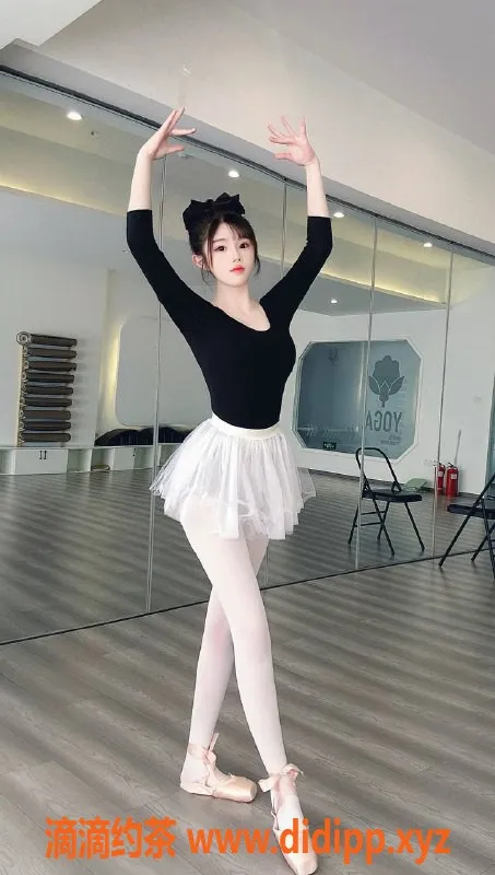 上海楼凤-浦东林佳佳20岁，170cm D罩杯，服务多样，价格合理！