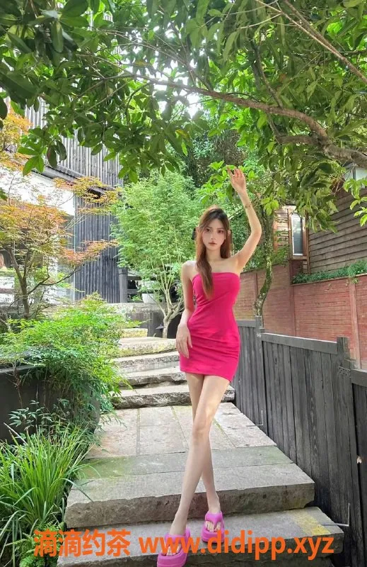 厦门楼凤-思明区越小越，170CM C罩杯，700元起享受服务