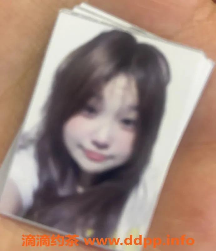 深圳楼凤-宝安kk嫩妹SM服务，700P超值体验