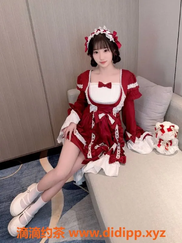 成都楼凤-青羊区甜甜酱，女友般的亲密体验