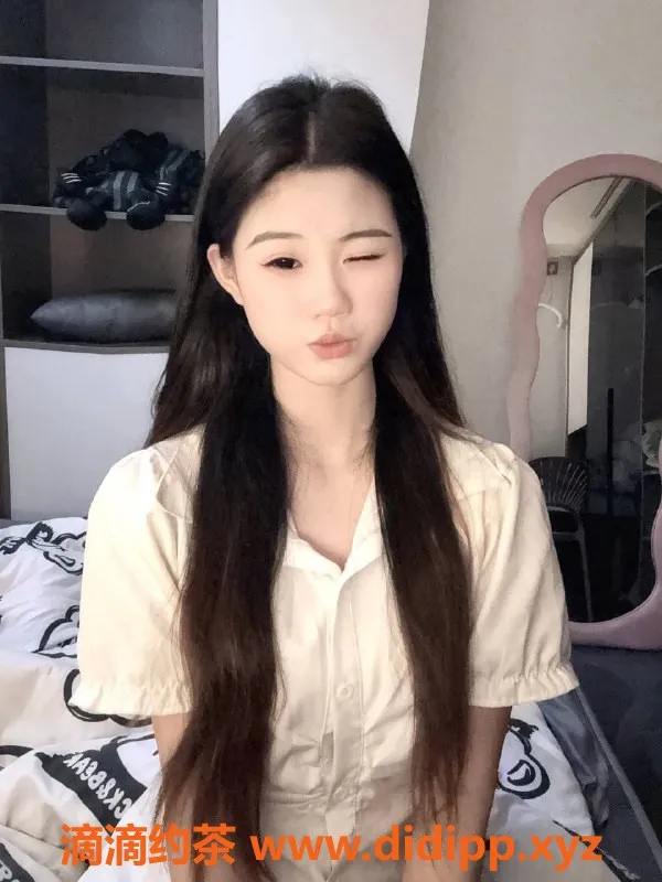 广州楼凤-番禺嫩妹小诺，700元私密服务，视频验证