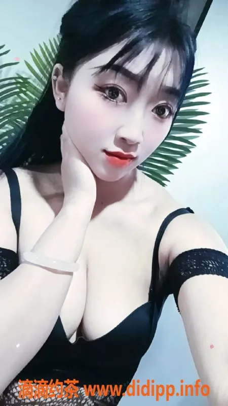 杭州上门服务-临平区晓晓，167cm丰满型，超暖服务等你来体验！