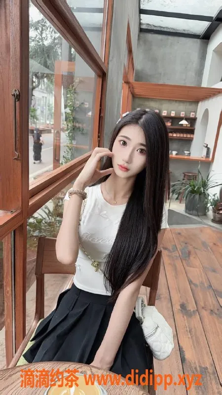 厦门楼凤资源信息,厦门思明区栗吱吱，168cm身高，600元起享私密服务