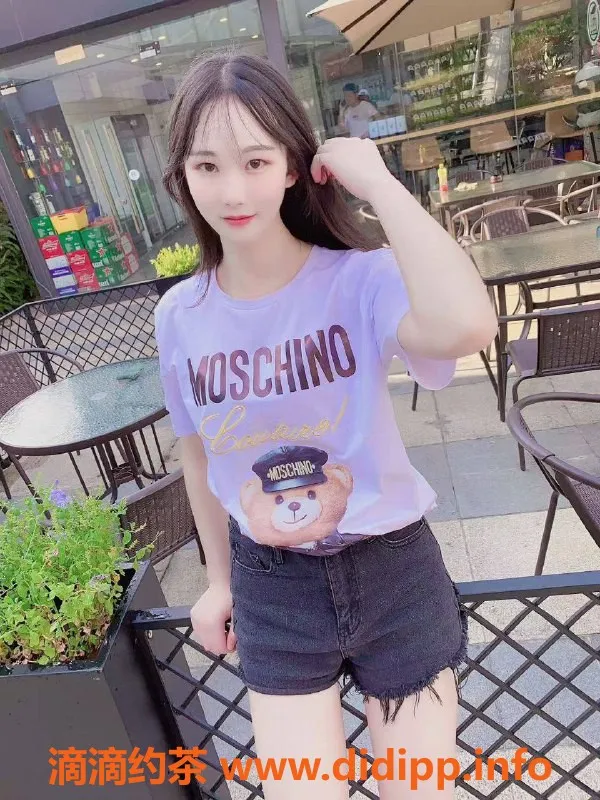 广州楼凤-广州天河萱萱，停车600起，专业服务，欢迎体验！