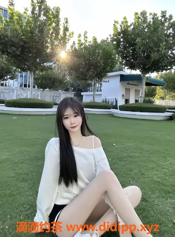 广州楼凤-天河嫩妹萱萱，6P鸳鸯浴，绝对大长腿！