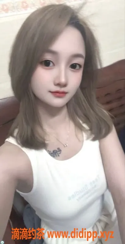 广州楼凤-广州天河李依桐，蛇吻服务600起