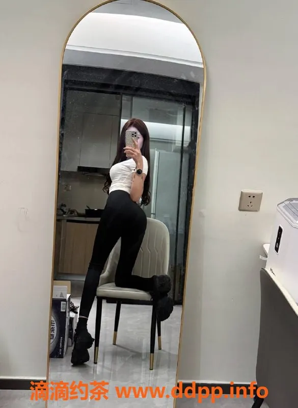 广州楼凤-佛山御姐安娜，热情服务只需8P