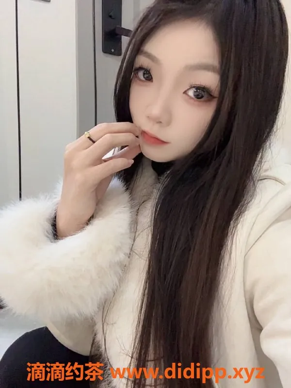 广州楼凤-佛山嫩妹小芒果，鸳鸯浴仅7P，快来体验！