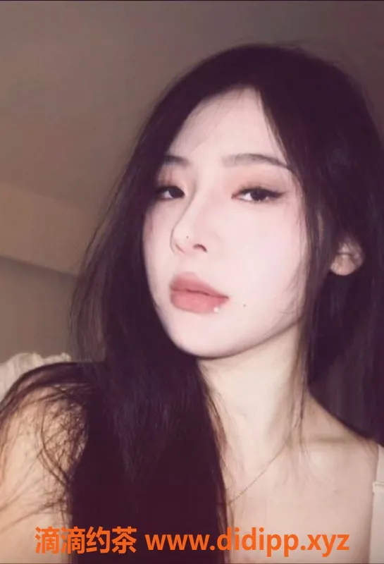 广州楼凤资源信息,天河舌钉晴晴，专业69p服务，价格700p起