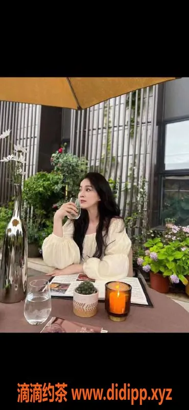 上海楼凤-闵行空姐亚幂，173cm F罩杯，课费1500P