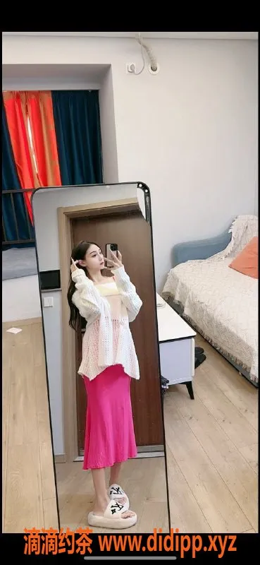 成都上门服务-高新区小甜甜，8pp上门御姐车