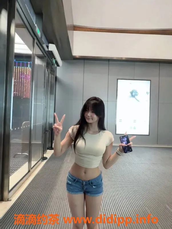 佛山楼凤-佛山金婷 巨胸大臀 私密服务1200起