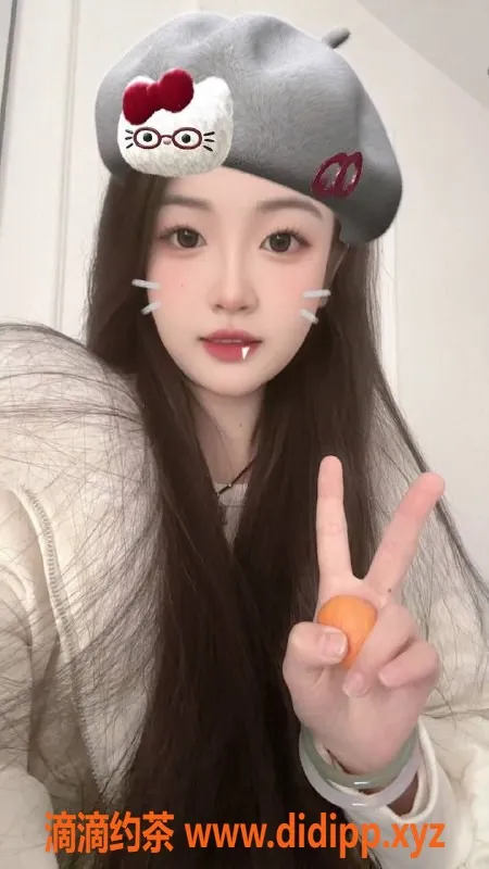 成都楼凤-成华区茹茹，21岁，皮肤白皙，160斤清纯美女