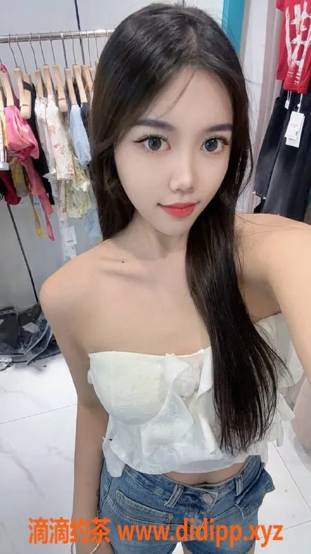 广州楼凤-天河小妲己，优质洗吹做服务只需700P