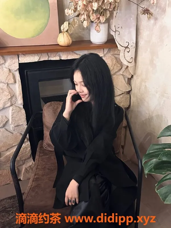 成都楼凤-成华区小琳，身高170，胸围B，态度很好