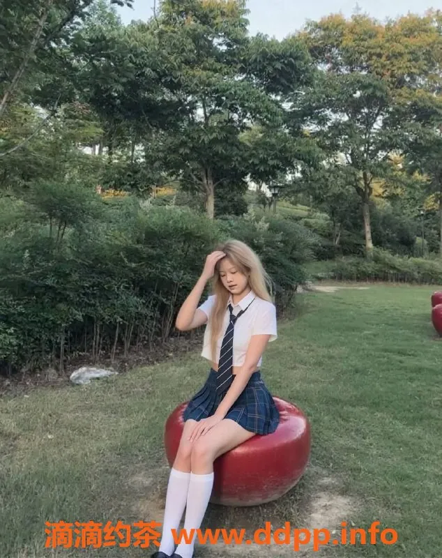 成都楼凤-成华区小琳，身高170，胸围B，态度很好