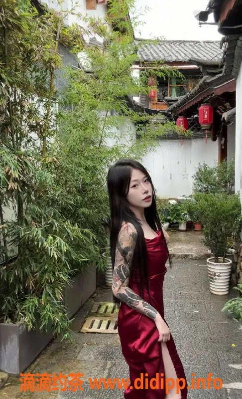 北京楼凤-百子湾嫩妹佳一，内衣批发17Z起