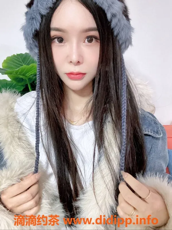 北京上门服务-朝阳C米，24岁155cm萝莉，服务600起