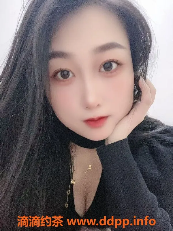 成都楼凤-成都萱萱，25岁御姐，500元私密服务等你体验