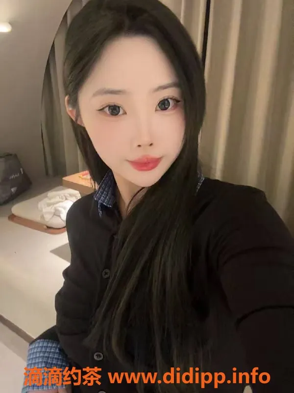 广州楼凤-佛山金沙洲林嘉嘉，800元起蛇吻服务！